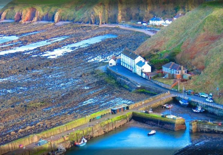 The First & Last Inn Eyemouth Buitenkant foto